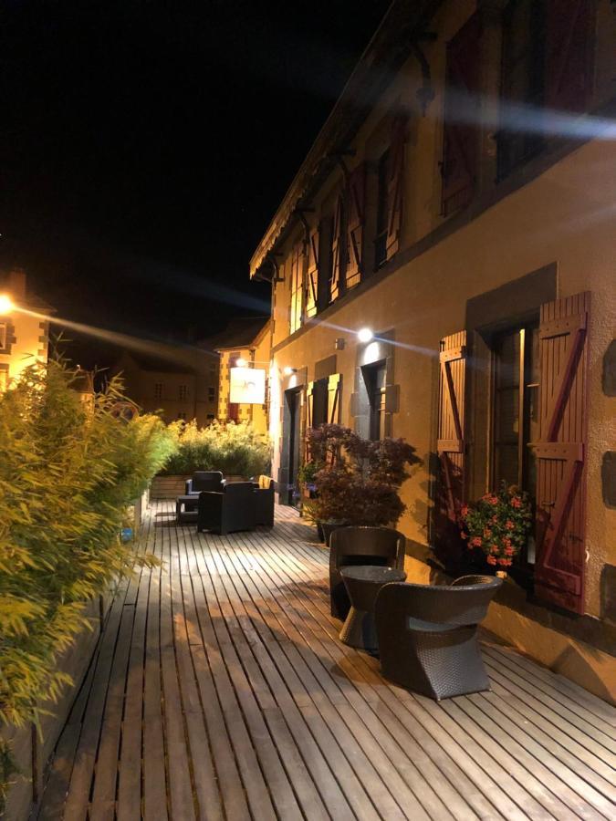 A L'Aube Des Volcans Charbonnières-les-Vieilles 외부 사진